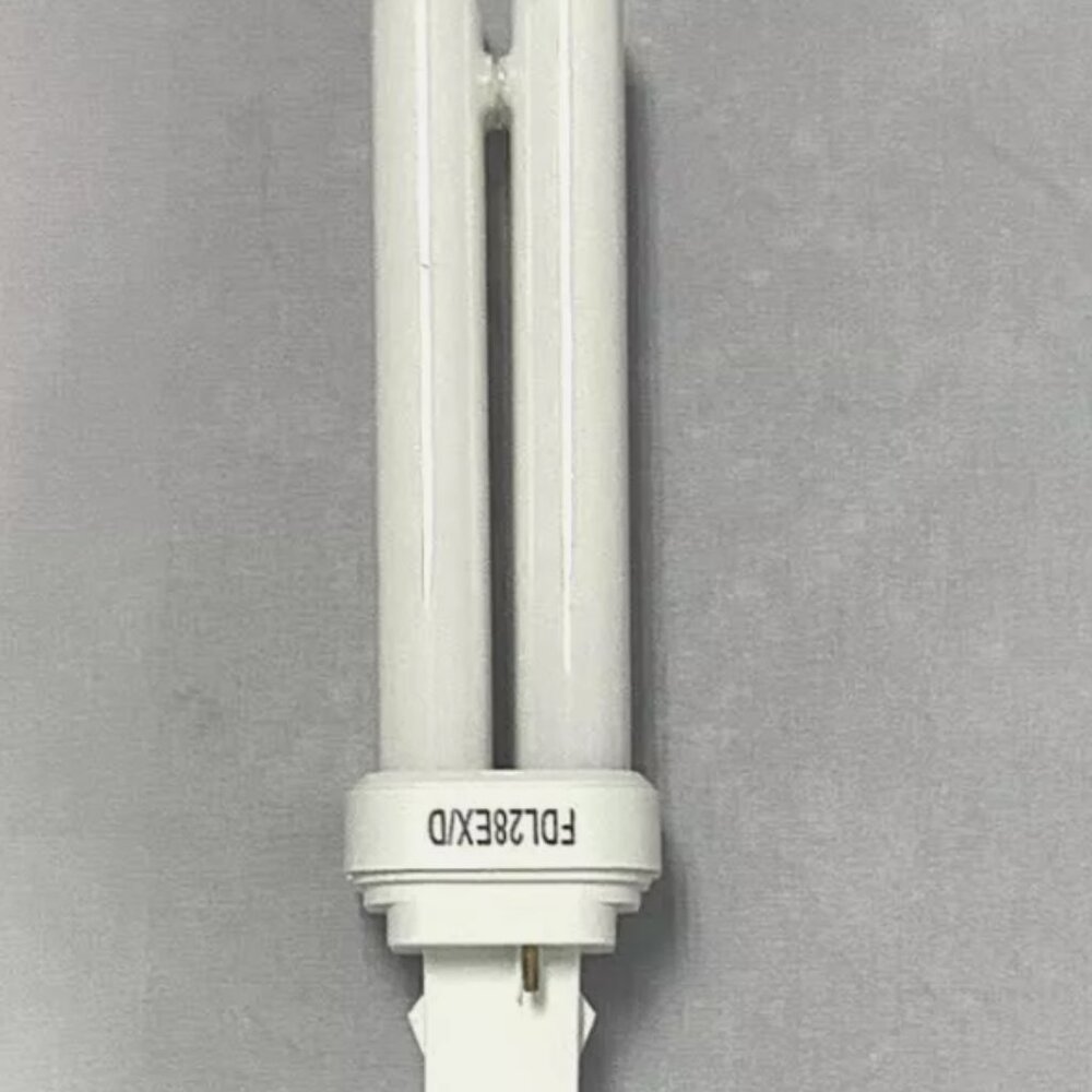 Philips PLC 15mm/28W/827 Compact Fluorescent Bulb – New
